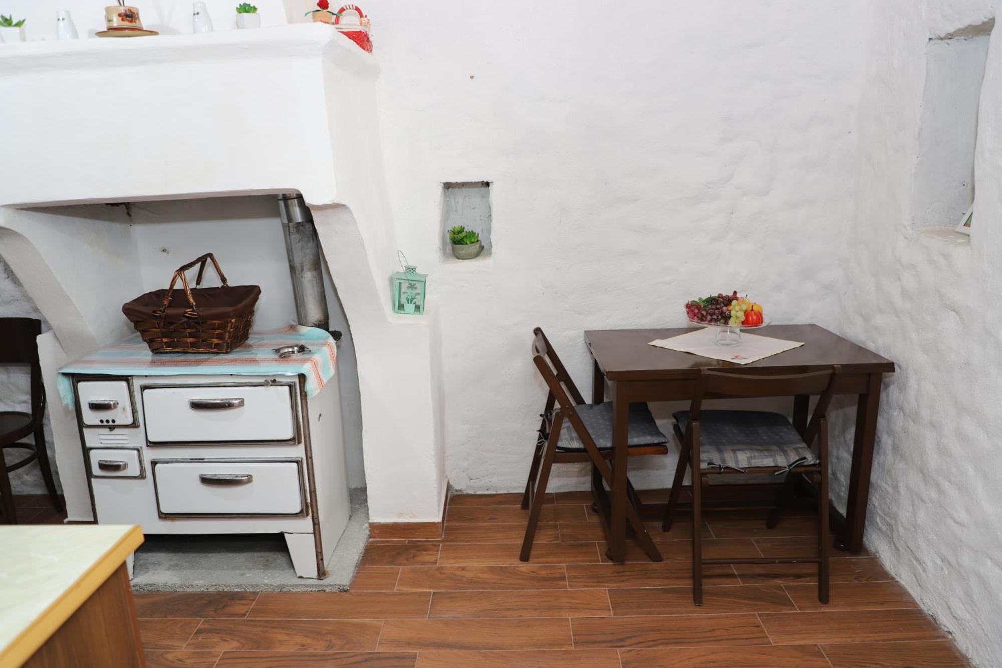 Maro's Apartment Berat